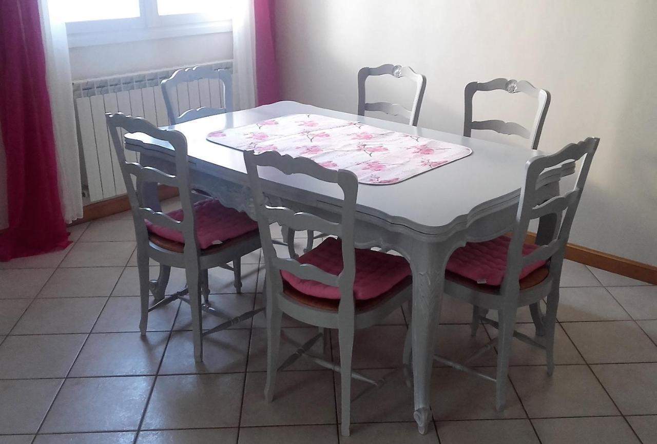 Maison Avec Veranda Proche Du Centre Ville Rignac  Εξωτερικό φωτογραφία
