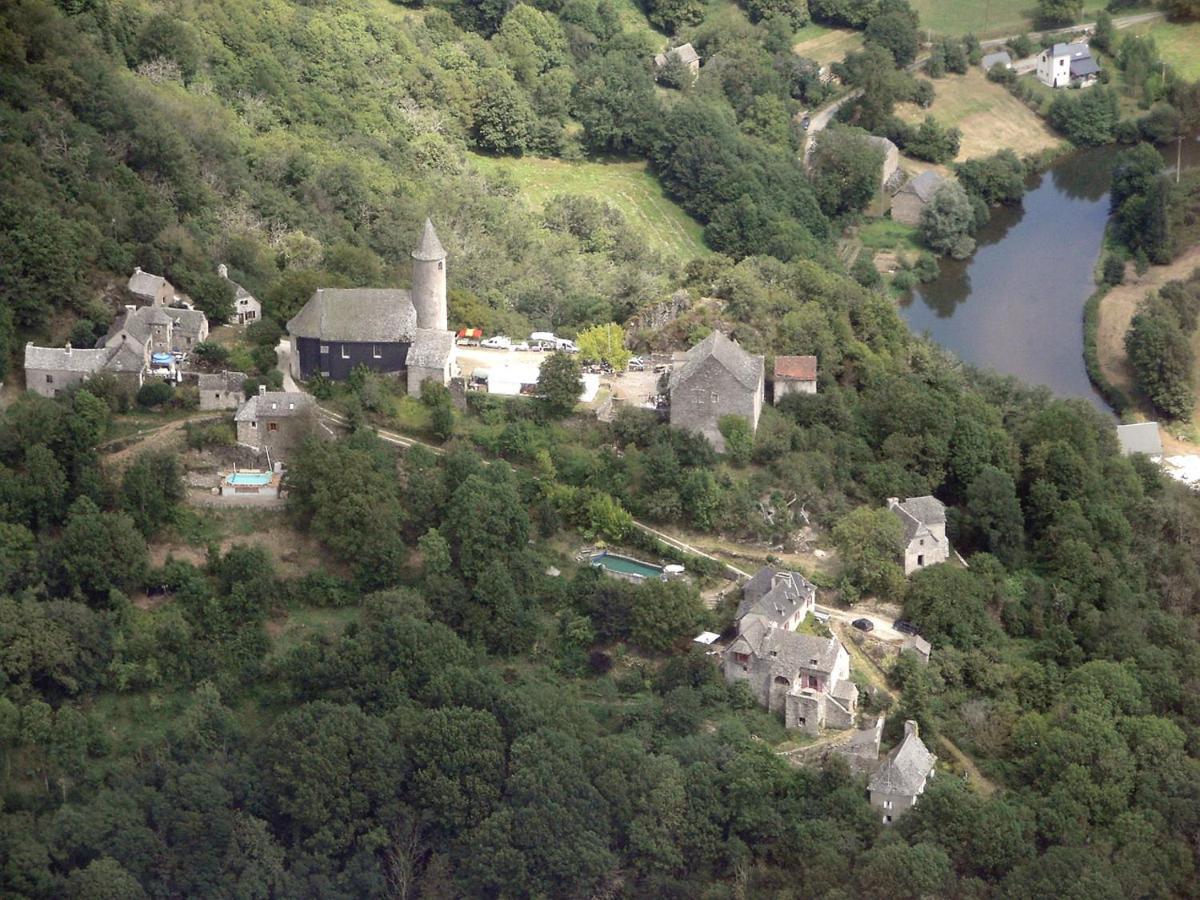 Maison Avec Veranda Proche Du Centre Ville Rignac  Εξωτερικό φωτογραφία